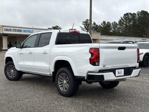 Used 2024 Chevrolet Colorado LT w/ LT Convenience Package RWD image 11