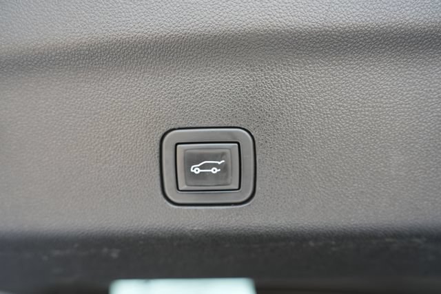 Used 2021 Chevrolet Tahoe RST AWD/4WD image 11