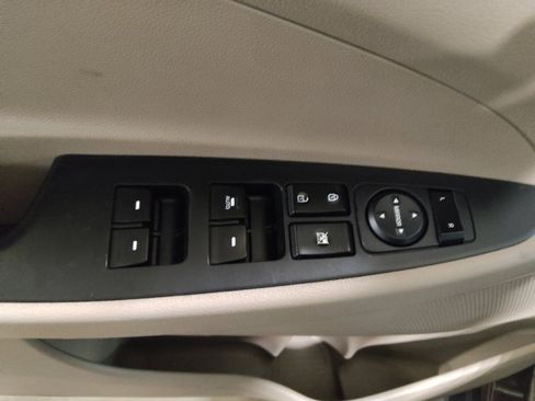 Used 2020 Hyundai Tucson Value FWD image 27