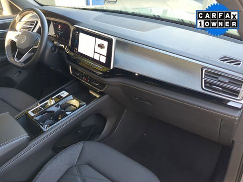 Used 2024 Volkswagen Atlas Cross Sport SE image 26