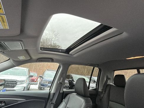 Used 2023 Honda Ridgeline RTL image 32