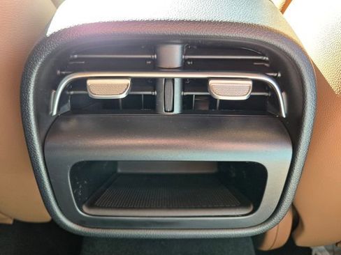 New 2026 Mercedes-Benz E 350 4MATIC Sedan image 33