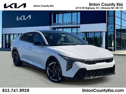 New 2025 Kia K4 GT-Line