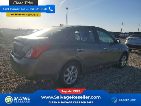 Used 2012 Nissan Versa Sedan w/ SL Tech Pkg image 4