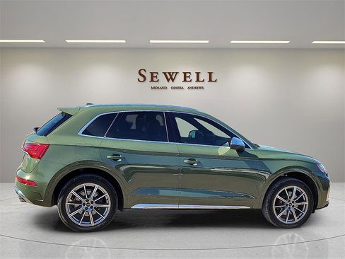 Used 2024 Audi SQ5 Premium w/ Convenience Package image 6