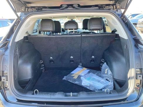 Used 2020 Jeep Compass Limited image 24