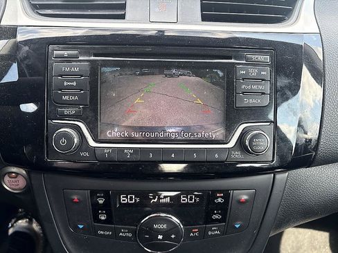 Used 2018 Nissan Sentra SV FWD image 15