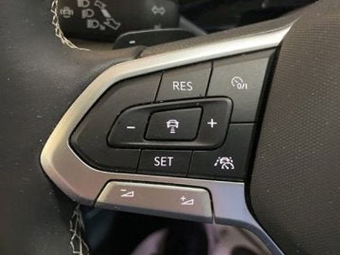 Certified 2024 Volkswagen Atlas SE AWD/4WD image 21
