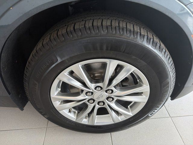 Certified 2020 Cadillac XT5 Premium Luxury w/ LPO, Floor Liner Package FWD image 15