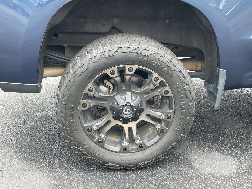 Used 2019 Chevrolet Silverado 1500 RST AWD/4WD image 9