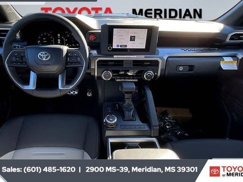 New 2025 Toyota Tacoma TRD Sport image 5