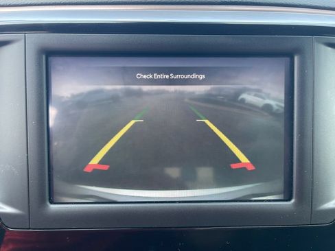 Used 2023 Chrysler Voyager LX FWD image 23