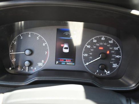 Certified 2024 Toyota Corolla LE image 31