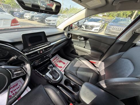 Used 2019 Kia Forte EX image 6