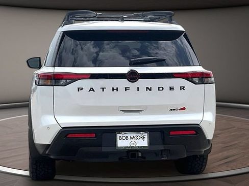New 2026 Nissan Pathfinder Rock Creek w/ Rock Creek Premium Package AWD/4WD image 4