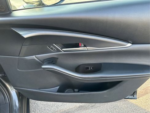 Used 2025 MAZDA CX-30 AWD 2.5 S w/ Preferred Package image 22