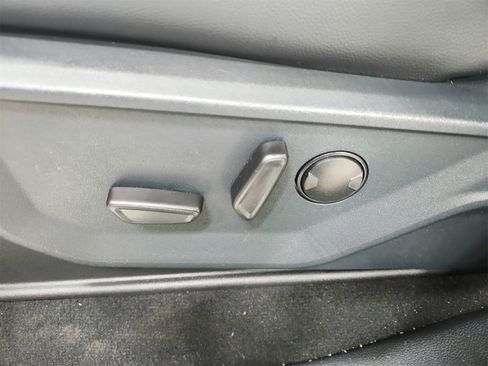 New 2026 Ford F250 Lariat w/ Chrome Package image 20