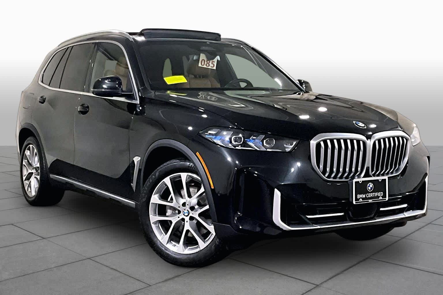 Used 2024 BMW X5 xDrive40i w/ Premium Package AWD/4WD image 2