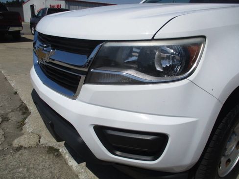 Used 2016 Chevrolet Colorado W/T AWD/4WD image 11