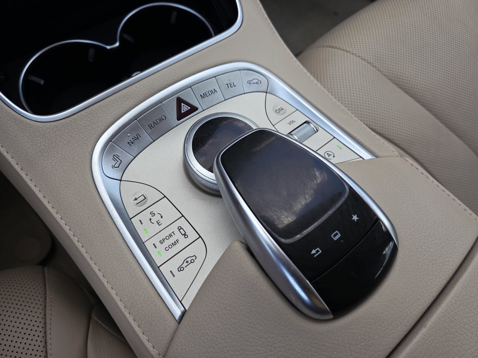 Used 2016 Mercedes-Benz S 550 Sedan image 25