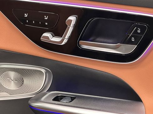 New 2026 Mercedes-Benz GLC 350e GLC 350e image 18