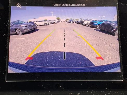 Used 2024 Jeep Grand Cherokee Altitude RWD image 9