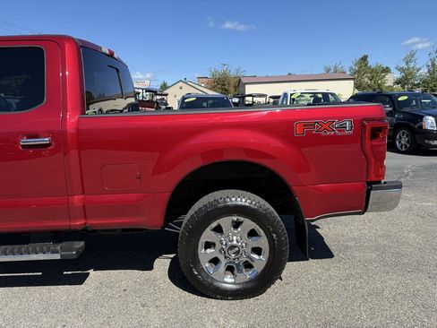 Used 2019 Ford F250 Lariat w/ Lariat Ultimate Package AWD/4WD image 6