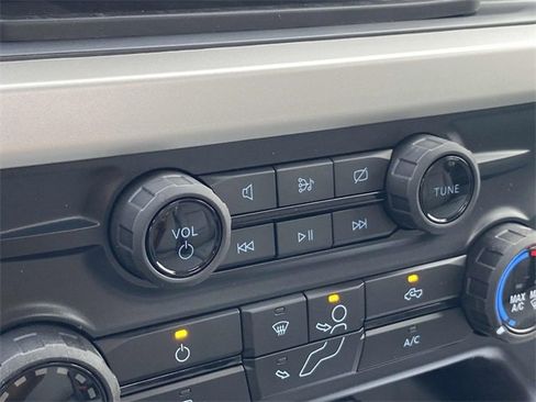 New 2024 Ford F550 4x4 Regular Cab Super Duty image 24