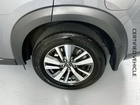Certified 2025 Nissan Pathfinder SL AWD/4WD image 30