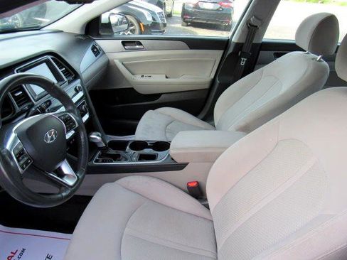 Used 2018 Hyundai Sonata SEL image 9
