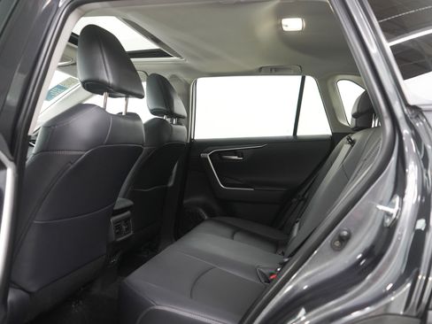 Used 2025 Toyota RAV4 Limited w/ Weather Package AWD/4WD image 18