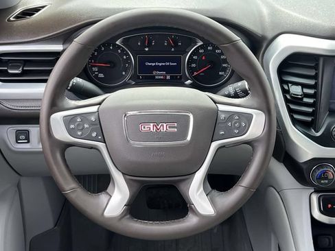 Certified 2023 GMC Acadia SLT w/ Preferred Package AWD/4WD image 15