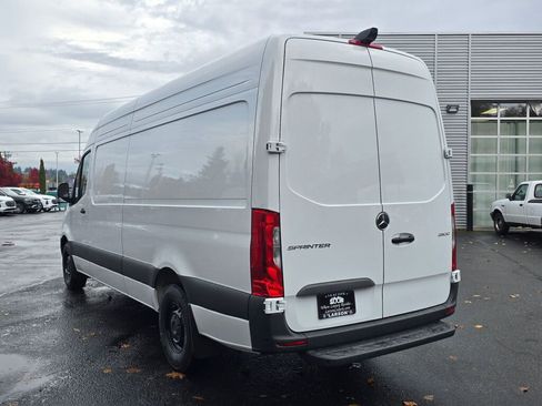 New 2026 Mercedes-Benz Sprinter 2500 image 4