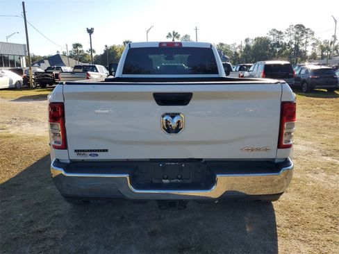 Used 2024 RAM 3500 Big Horn image 10