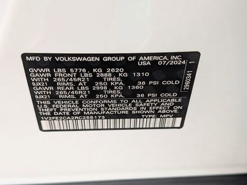 Used 2024 Volkswagen Atlas Cross Sport SEL Premium R-Line AWD/4WD image 28