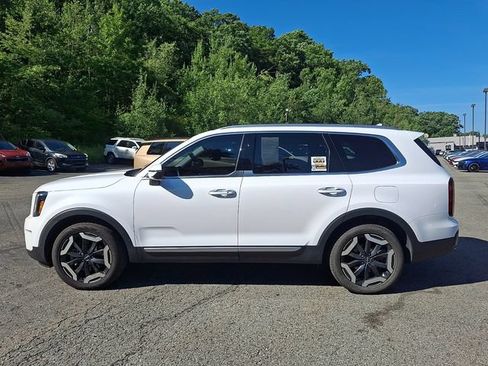 Used 2023 Kia Telluride S w/ S Sunroof Package AWD/4WD image 2
