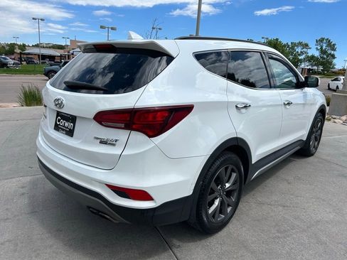 Used 2018 Hyundai Santa Fe Sport AWD/4WD image 7