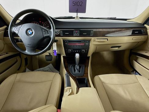 Used 2011 BMW 328i Sedan image 25