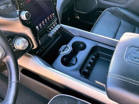 Used 2019 RAM 1500 Laramie image 14