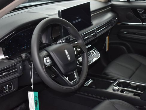 New 2026 Lincoln Corsair Grand Touring AWD/4WD image 8