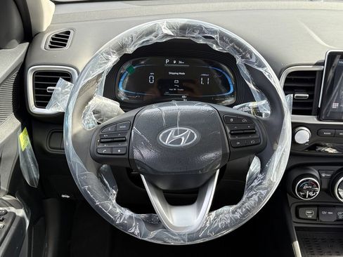 New 2026 Hyundai Venue SEL FWD image 12