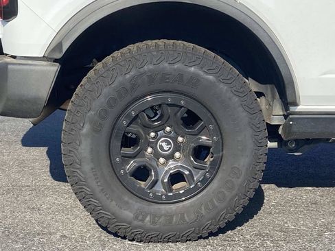 Used 2024 Ford Bronco Wildtrak AWD/4WD image 9