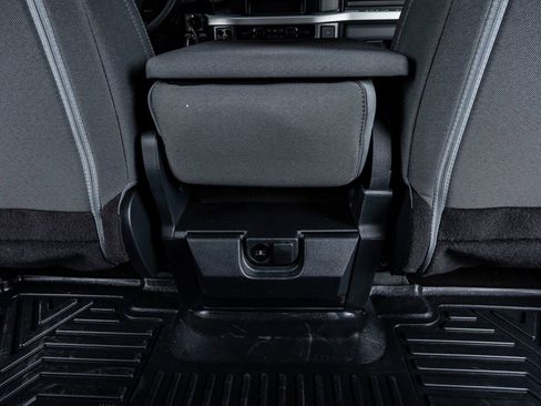 Used 2024 Ford F250 XL w/ STX Appearance Package image 32