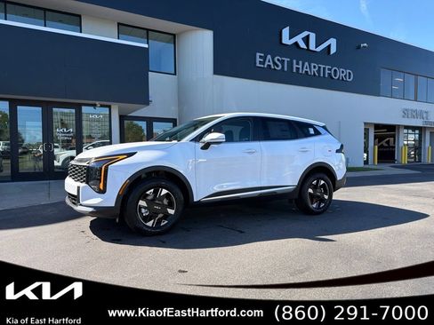 New 2027 Kia Sportage LX AWD/4WD image 1