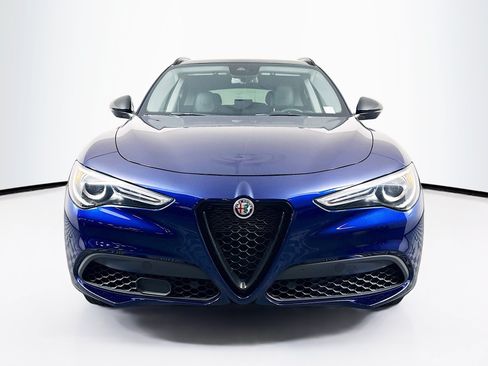 Used 2021 Alfa Romeo Stelvio Sprint w/ Nero Edizione AWD/4WD image 2