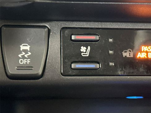 Certified 2024 Toyota RAV4 Limited w/ Advanced Technology Package AWD/4WD image 8