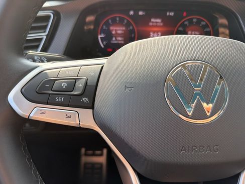 Certified 2024 Volkswagen Atlas Peak Edition SEL AWD/4WD image 13