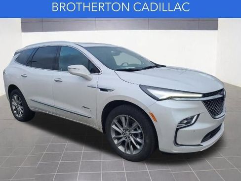 Certified 2023 Buick Enclave Avenir w/ Avenir Technology Package image 4