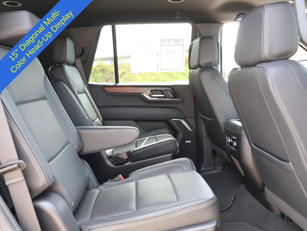 Used 2025 GMC Yukon Denali AWD/4WD image 11