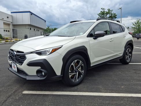 Certified 2024 Subaru Crosstrek 2.0i Premium AWD/4WD image 3